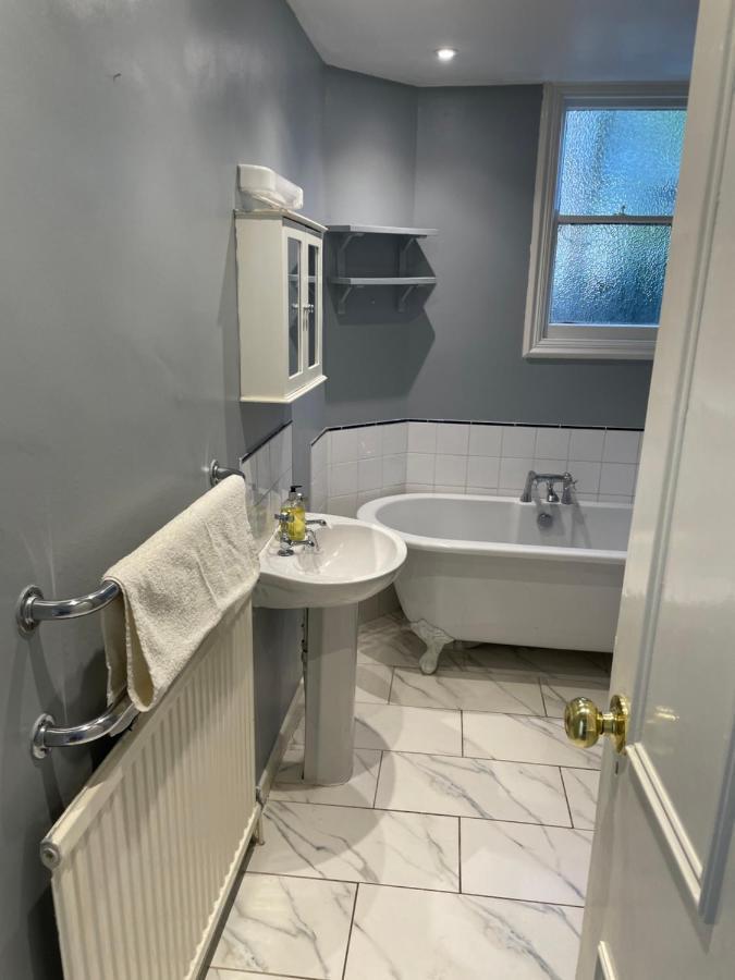 Spacious 2 Bedroom With Garden Cambridge (Cambridgeshire)